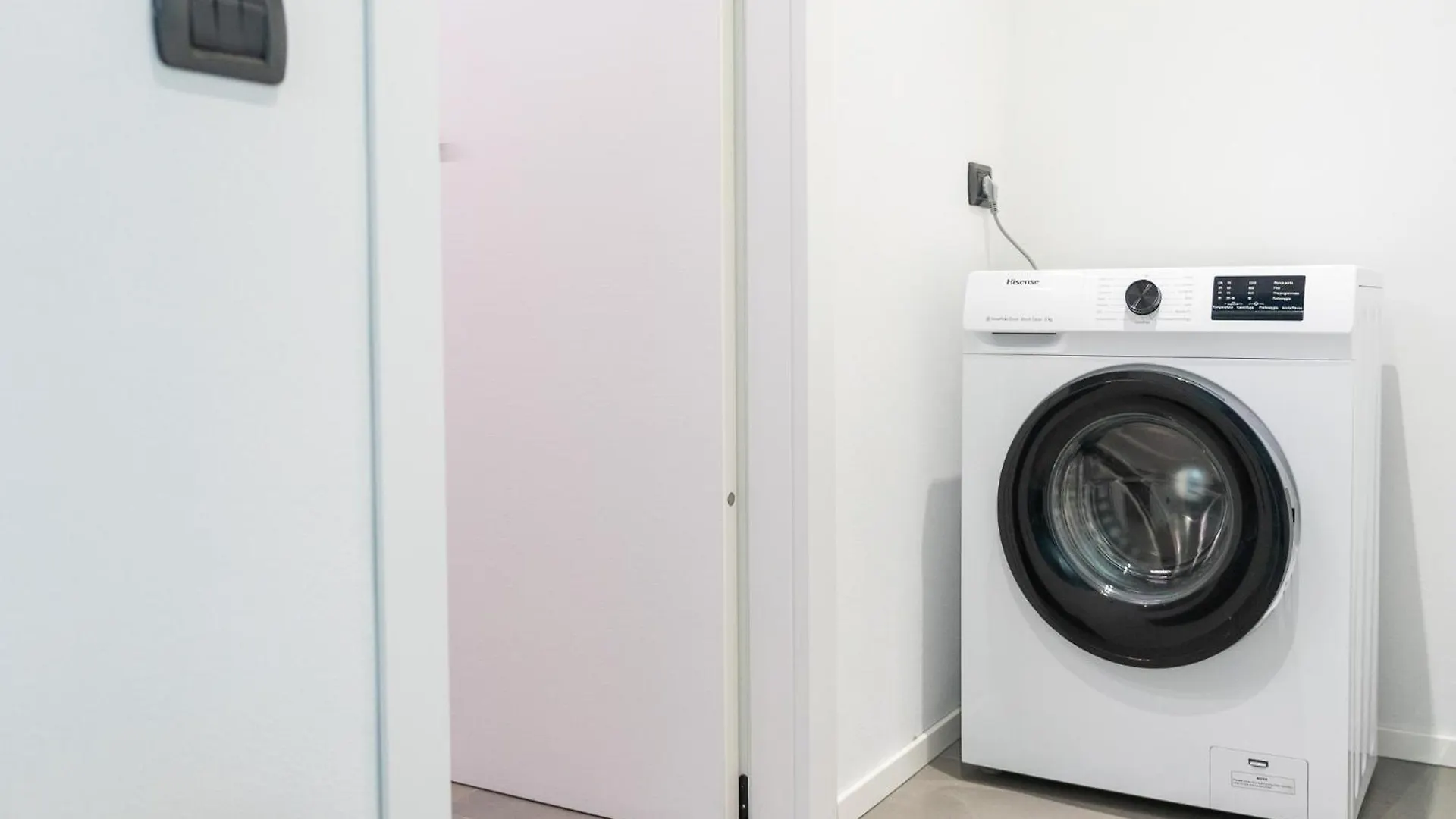 Regina 129 Apartment Carate Urio